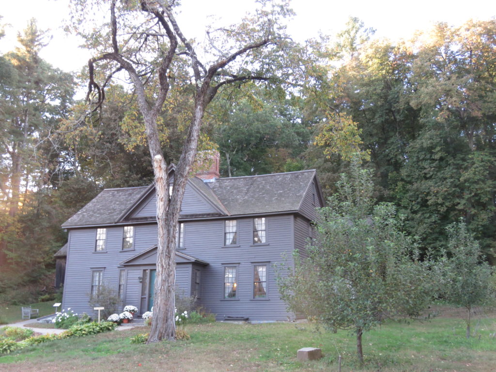 New England Day Trip: Louisa May Alcott&#39;s Orchard House - Hermes and the Photographer&#39;s Odyssey